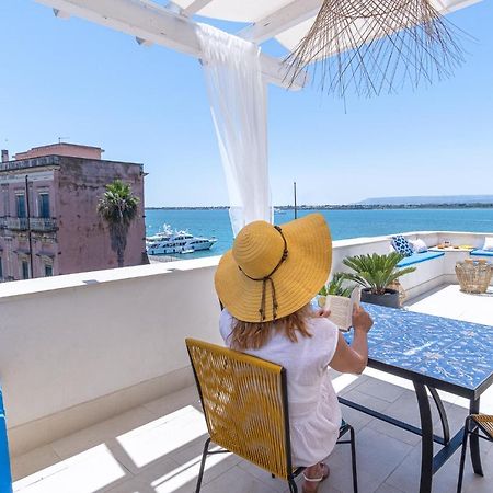 La Gorgone Ortigia Suites Syracuse Exterior photo